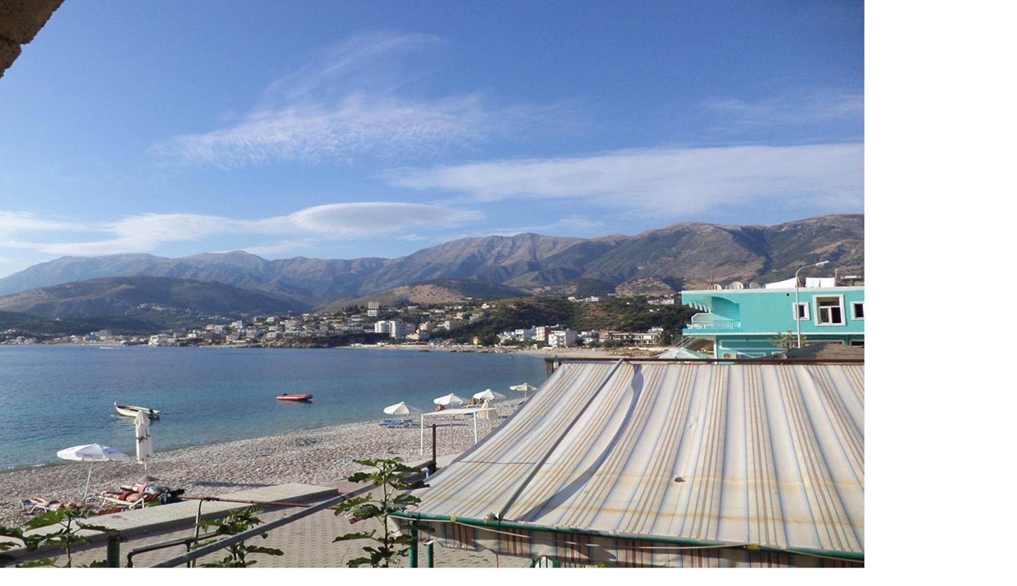 Castle Hotel Himare Exterior foto