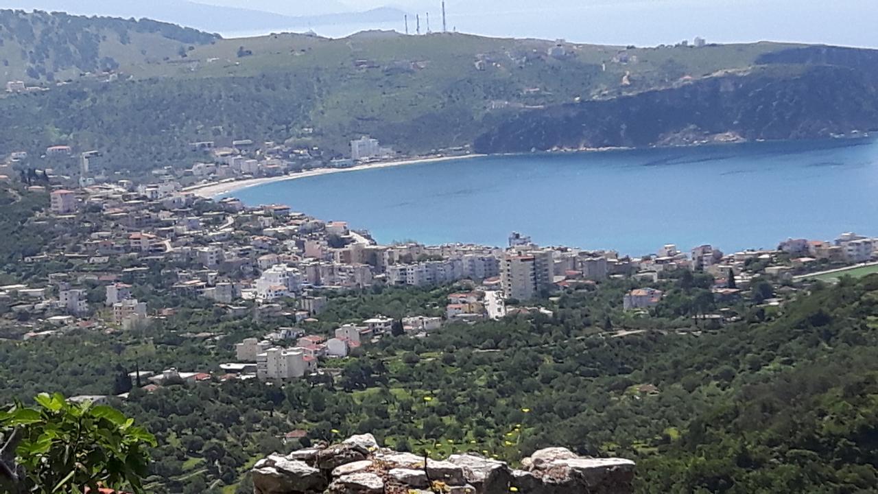 Castle Hotel Himare Exterior foto
