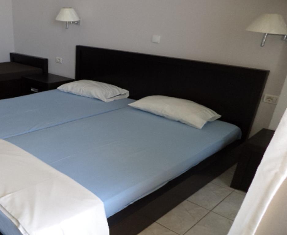 Castle Hotel Himare Cameră foto